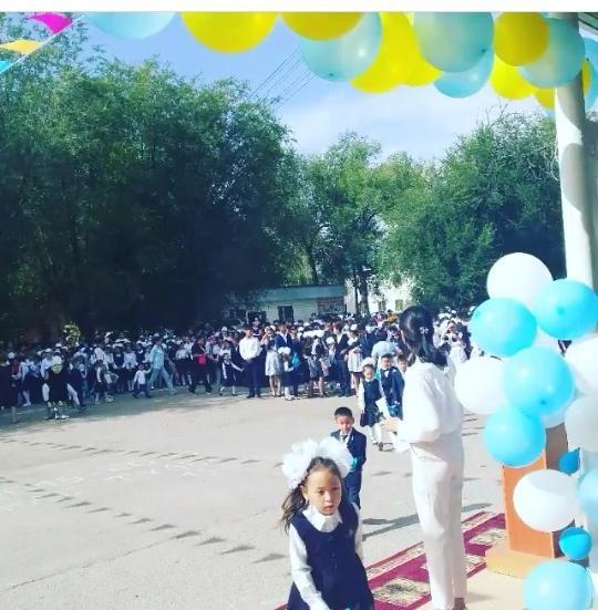 Алматы облысы Талғар ауданы Нура ауылы 1-қыркүйек білім күніне байланысты №12 орта мектепте мерекелік іс-шара өтті, сонымен қатар Токашева Жемиле ұстазымыз құрмет грамотасымен марапатталды,,,,